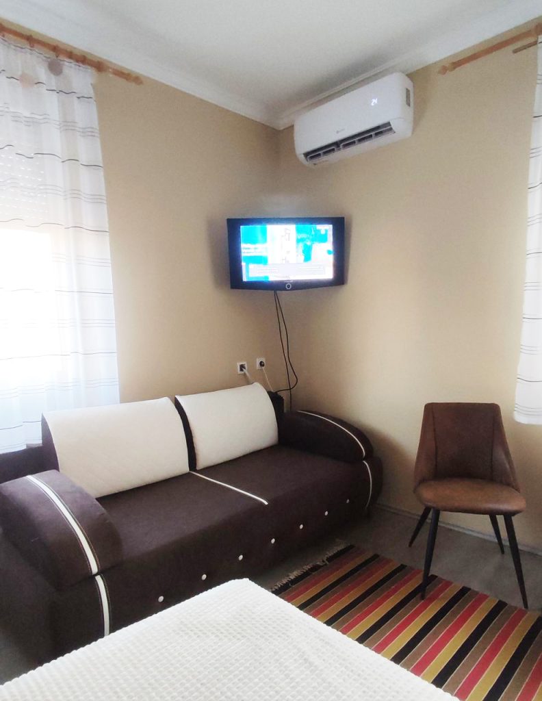 szechenyi-apartman-2025-008-792x1024